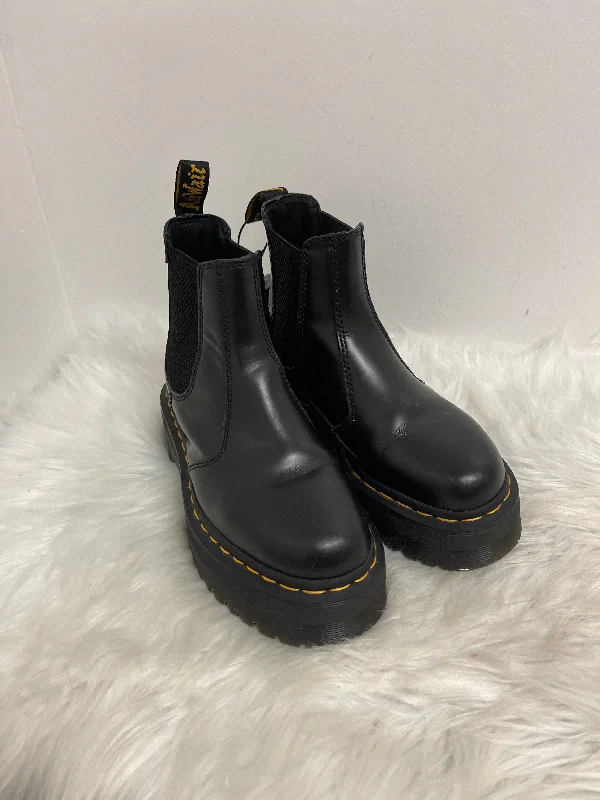 Boots Designer By Dr Martens In Black, Size: 6