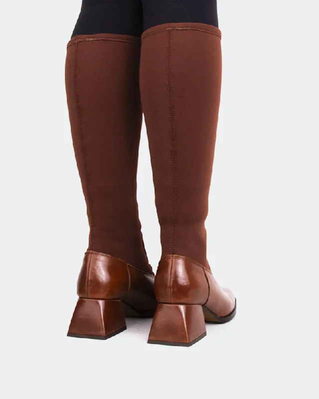 Bayeux Chestnut Knit Stretch