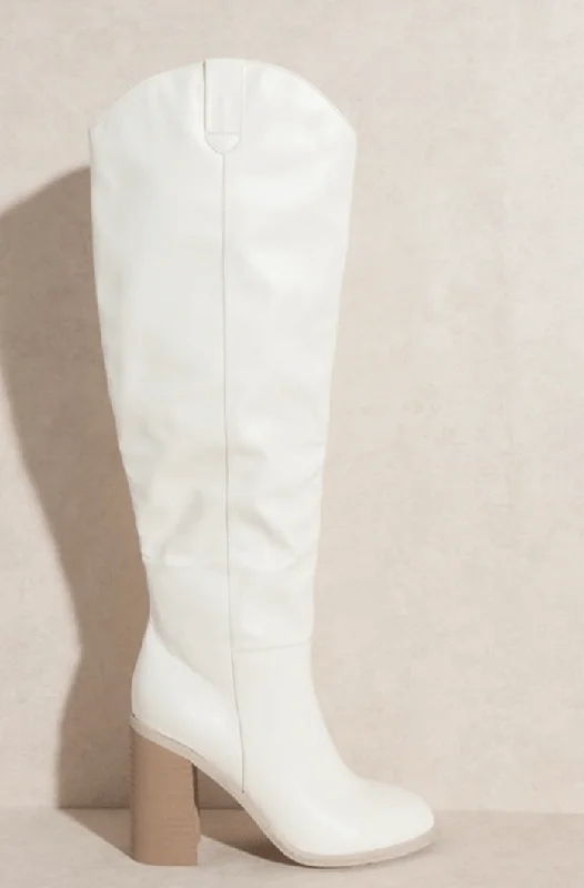 Boot Scootin Boots - Cream White