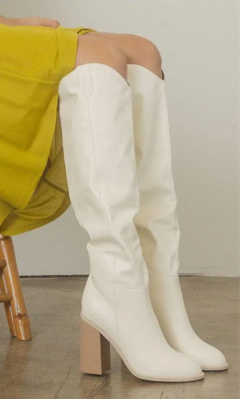 Boot Scootin Boots - Cream White