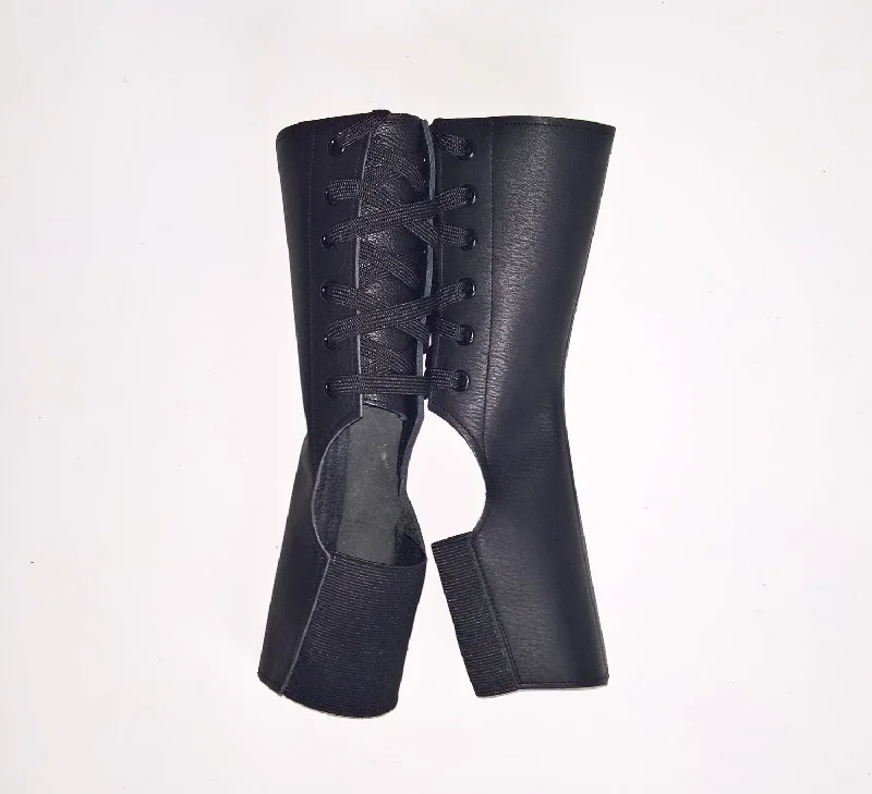 Short Classic Black Aerial boots