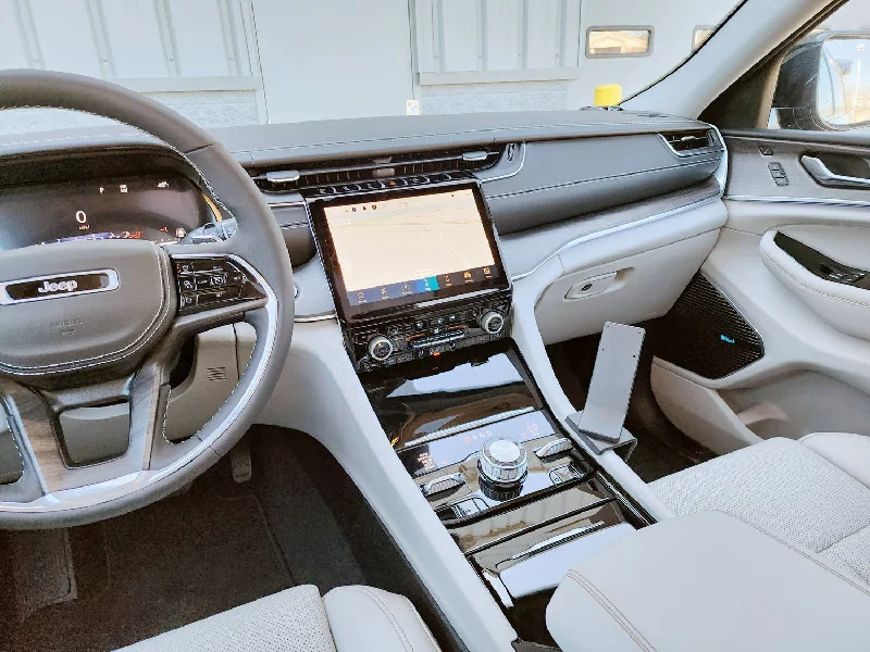 Jeep Grand Cherokee Console Mount